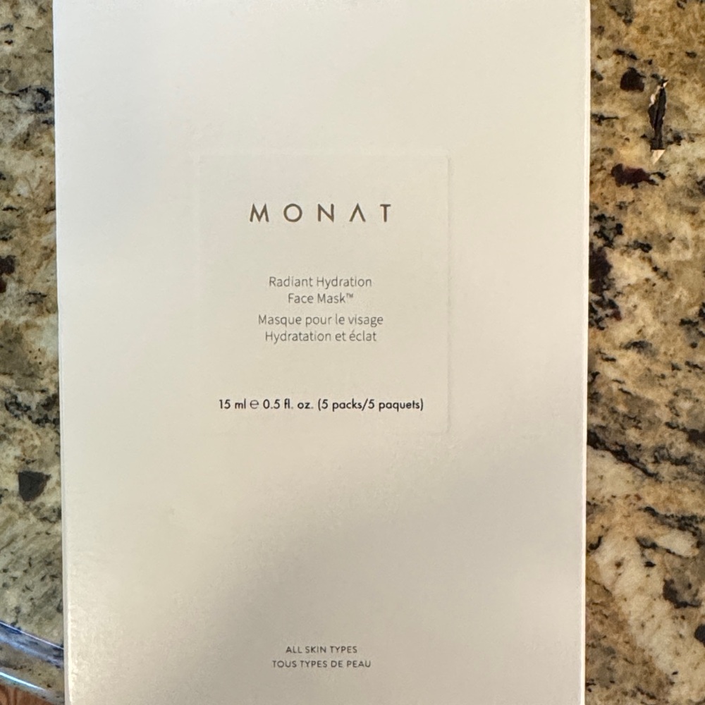 Brand New Monat Radiant Hydration Face Mask